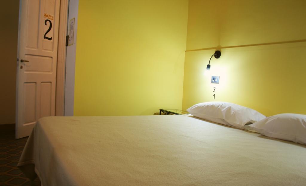 Antonieta Hostel San Rafael  Pokoj fotografie